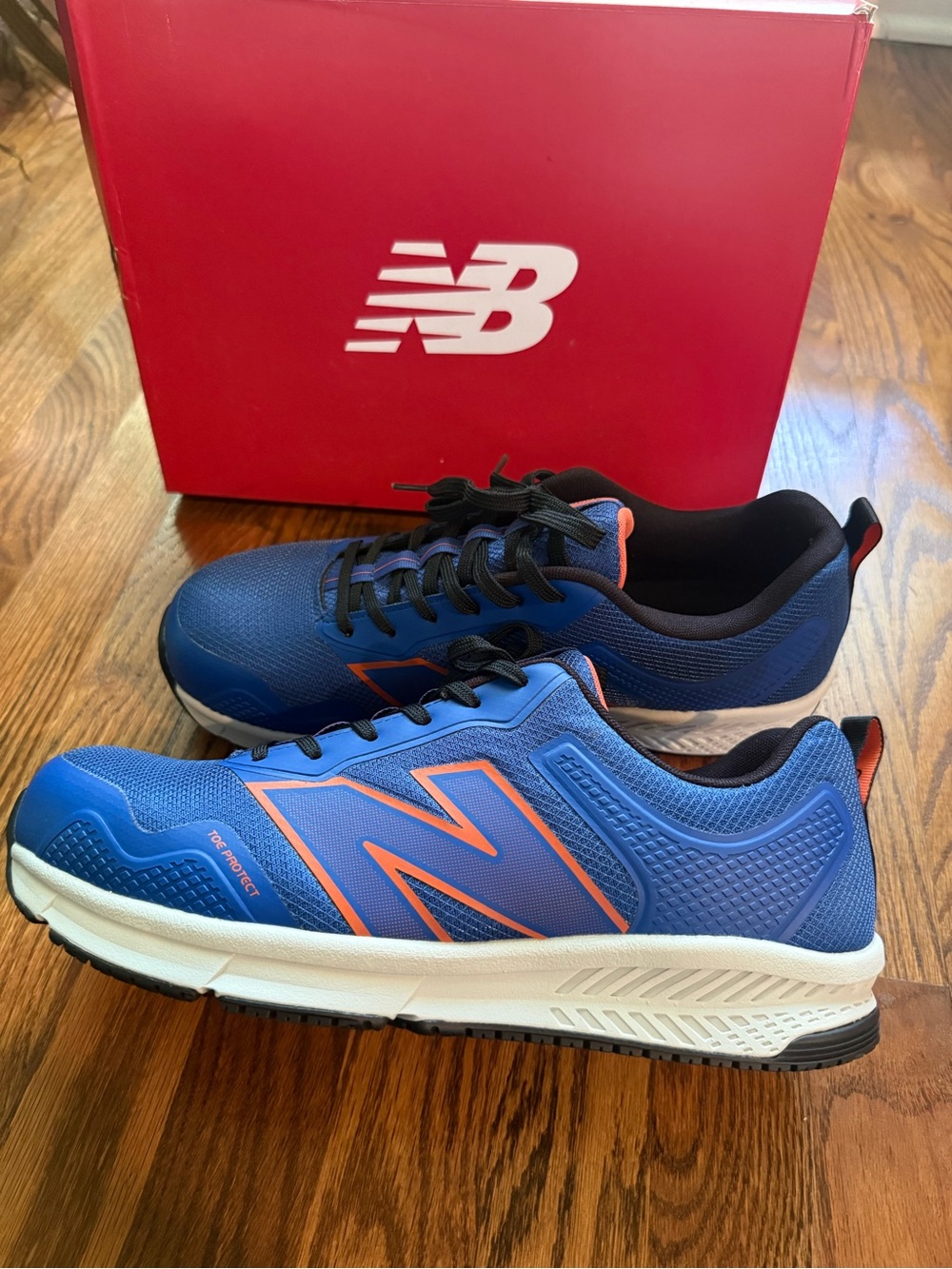 New Balance Men's Blue and orange steel toe sneakers